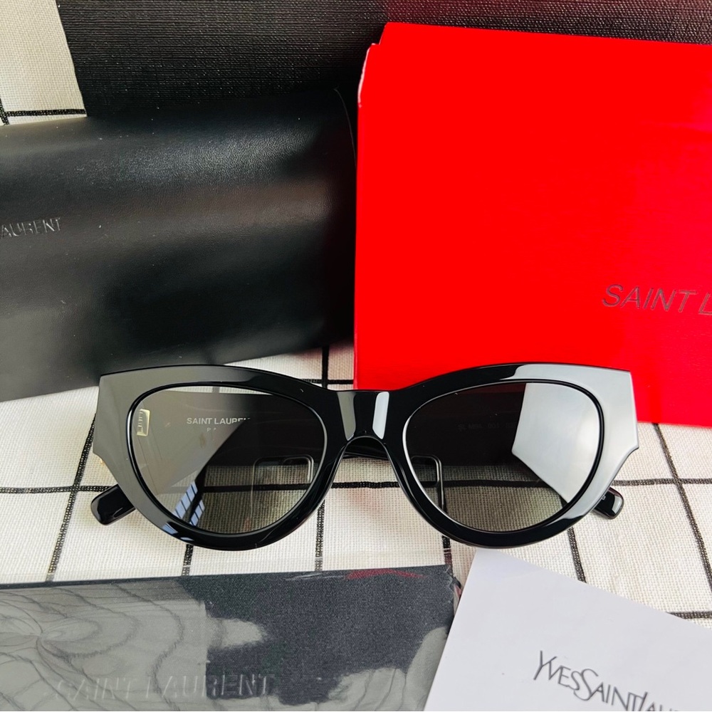 SAINT LAURENT SL M94 sunglasses